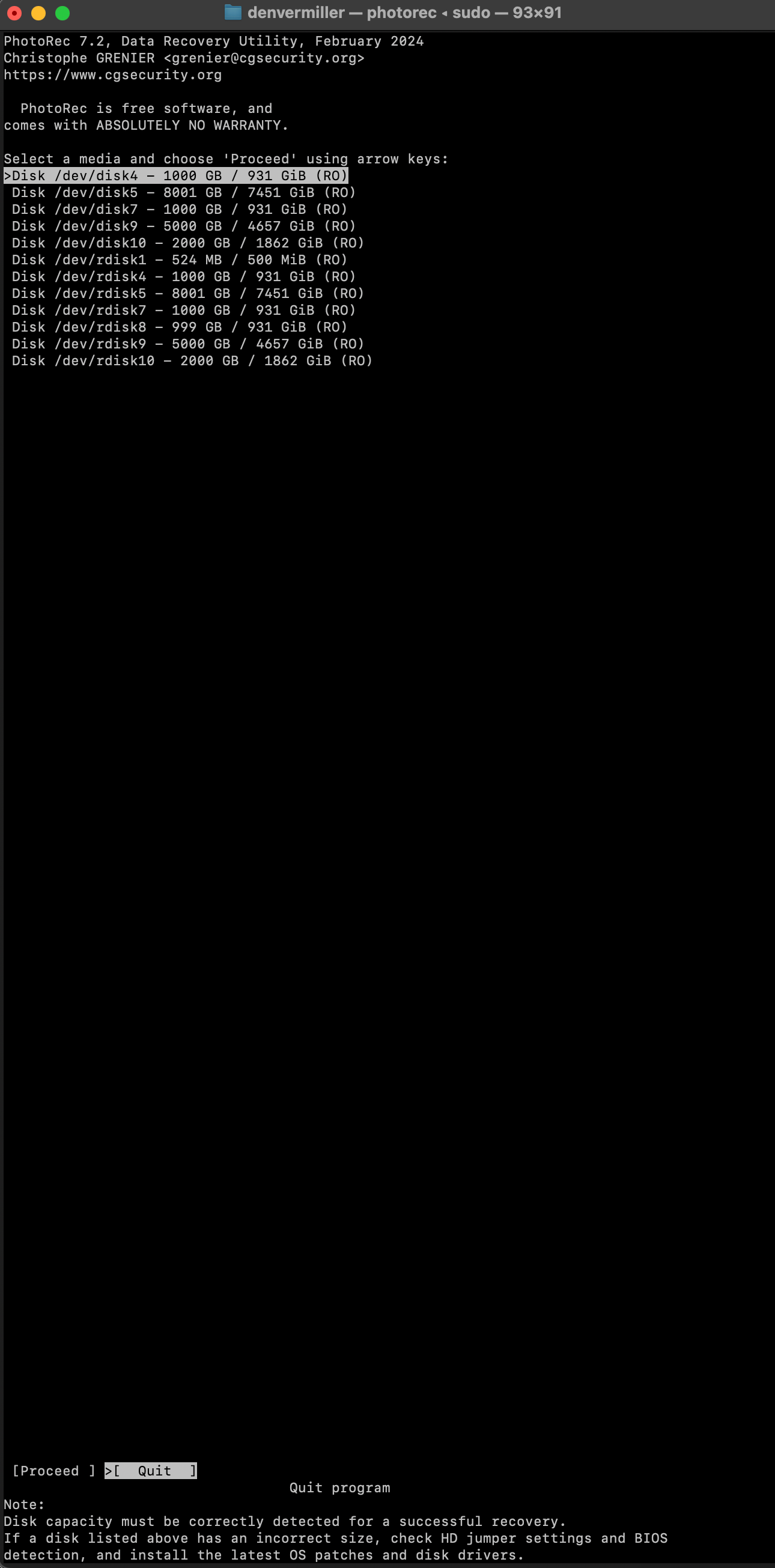 Terminal window showing code editing interface with dark background and multiple text lists displayed.