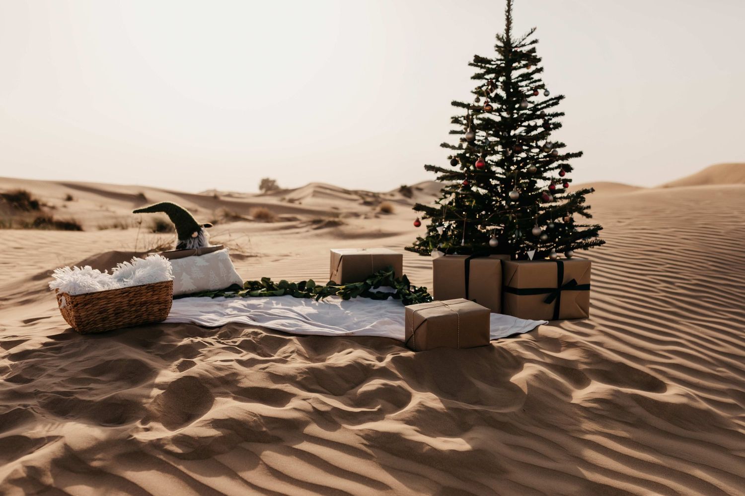Christmas Mini Abu Dhabi, UAE desert 2026