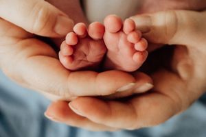 baby toes