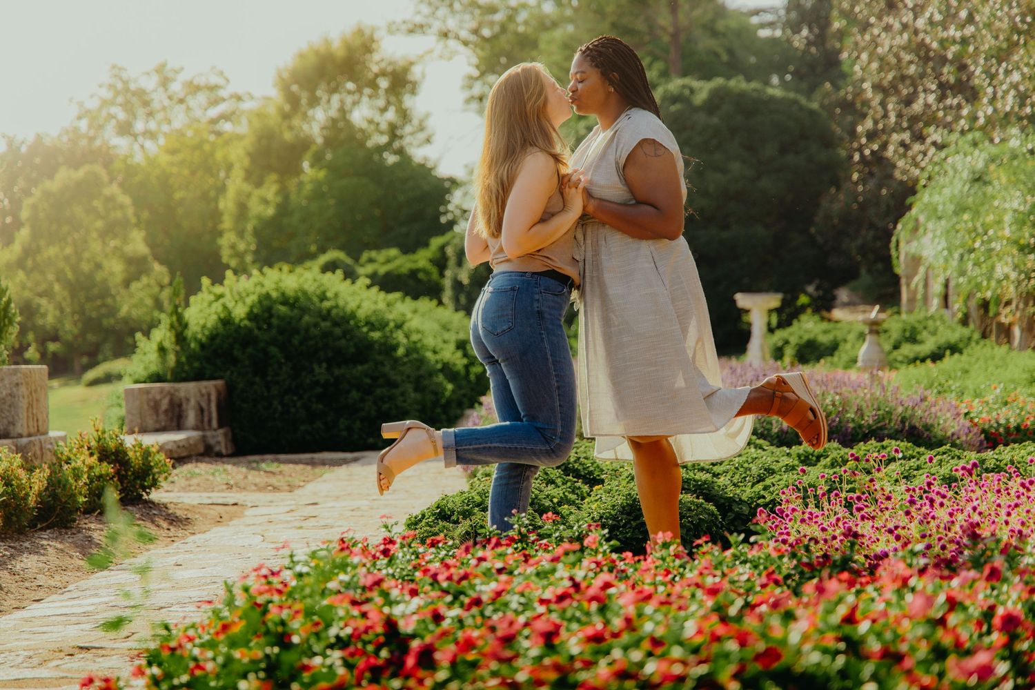 engagement session in Maymont Park in Richmond Virginia