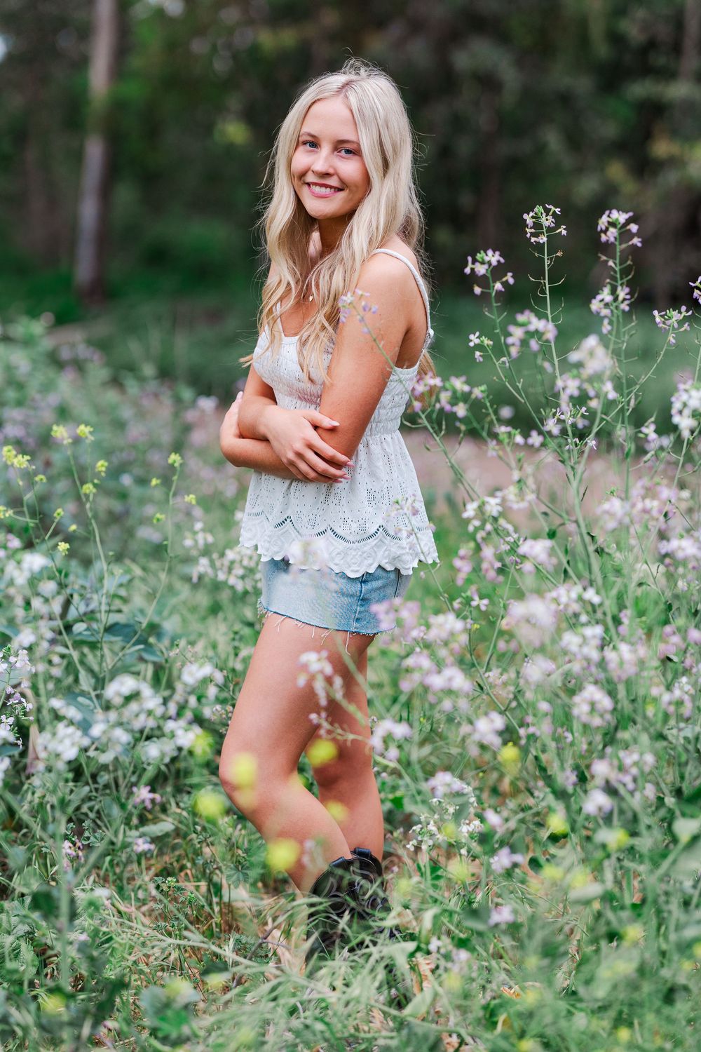 Outdoor senior portraits in Ventura with personality-driven poses and vibrant, natural light