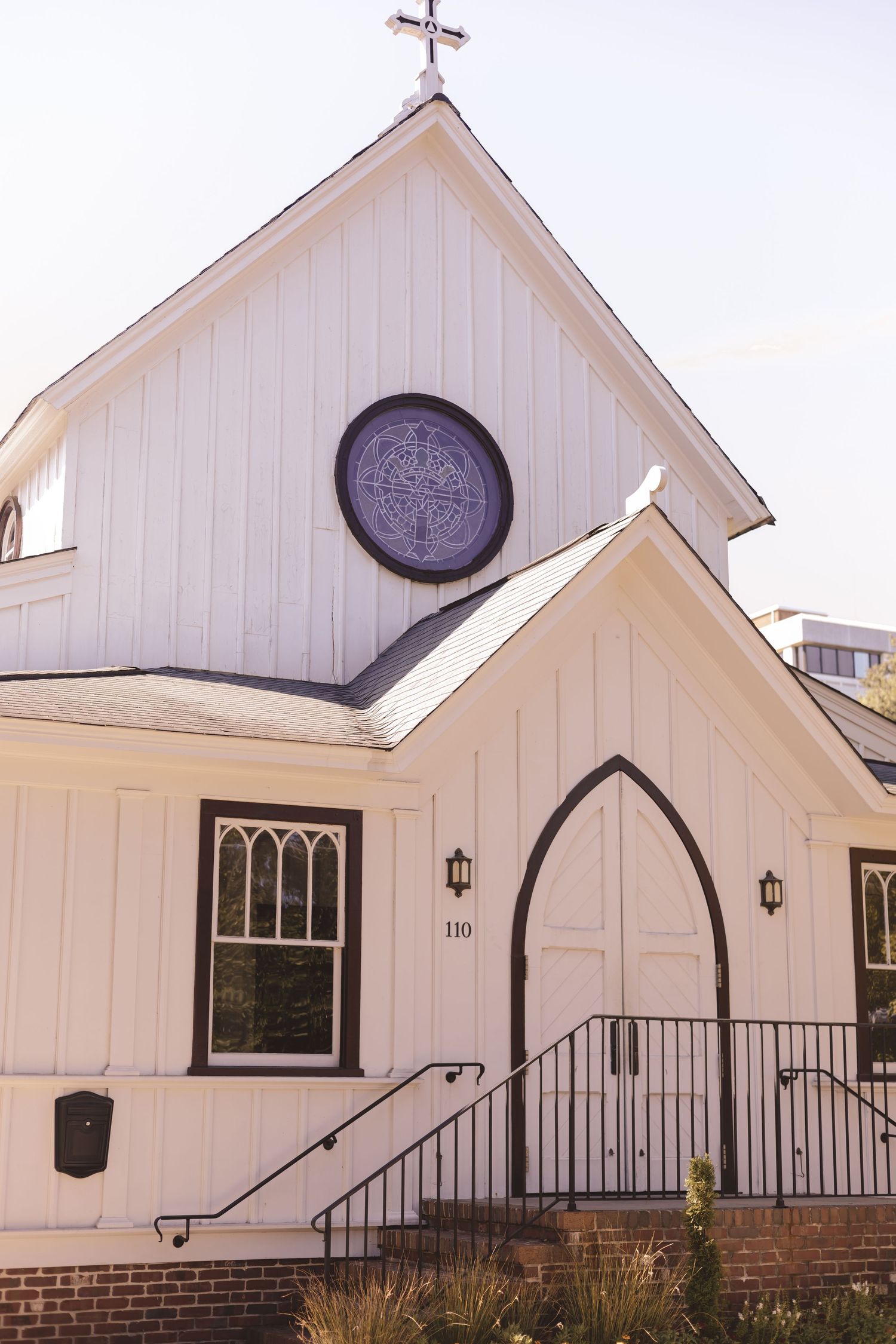 Exterior of All Saint Chapel wedding venue in Raleigh, NC