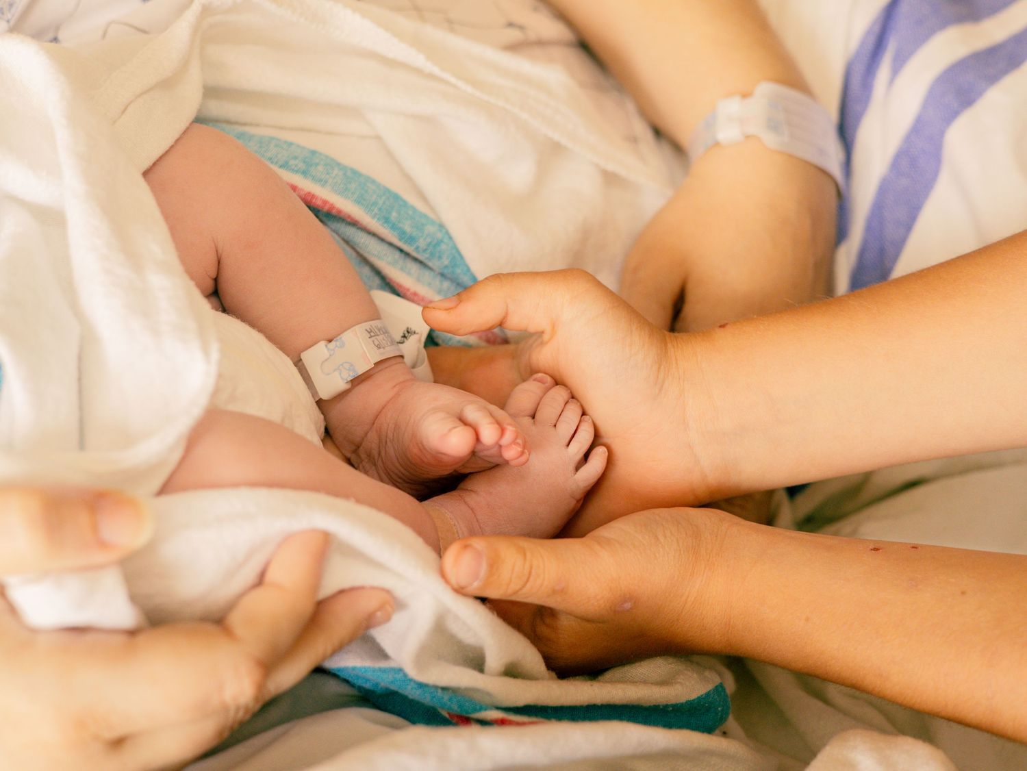 Homebirth photography, Newborn photography west Virginia, Charleston, West Virginia. Birth Photography. Maternity photography West Virginia