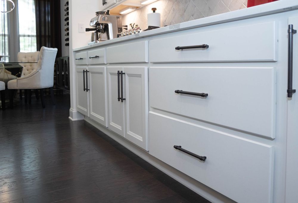 Florida real estate architectural photography kitchen cabinets