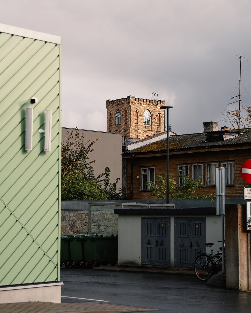 kuressaare 
asum 
masha bakhtina