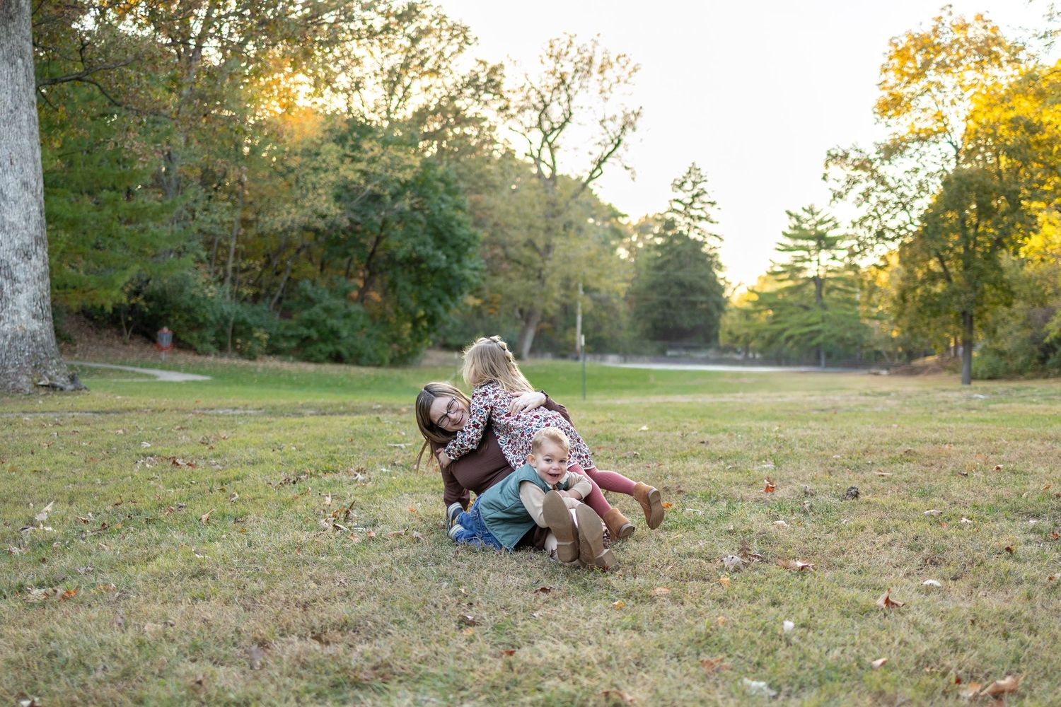 Central Illinois photographer captures a session at Lincoln Park in Springfield, Illinois