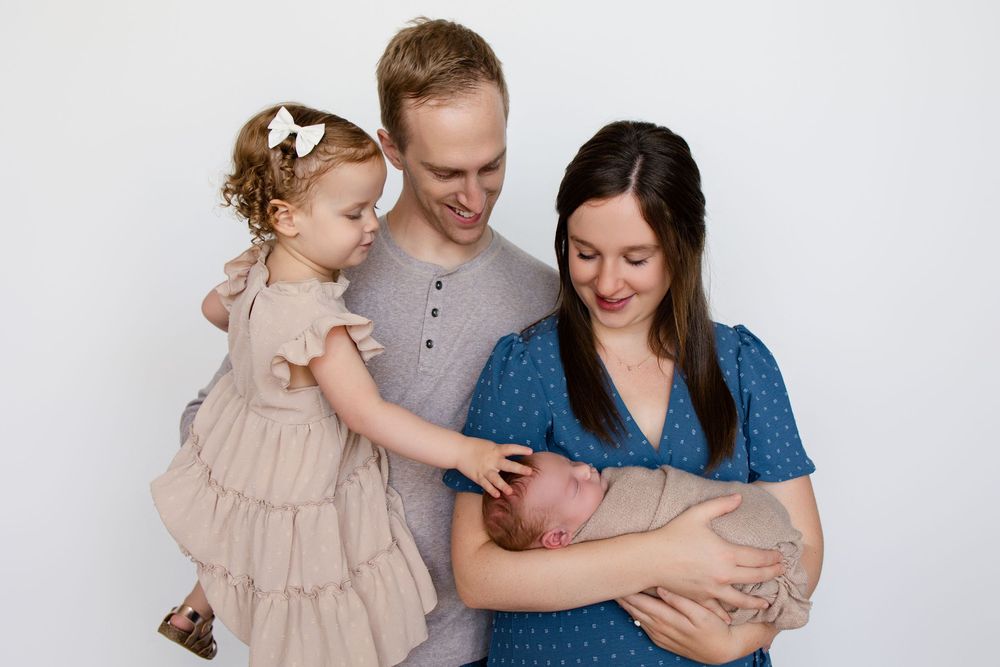 Newborn family photographer Watertown WI