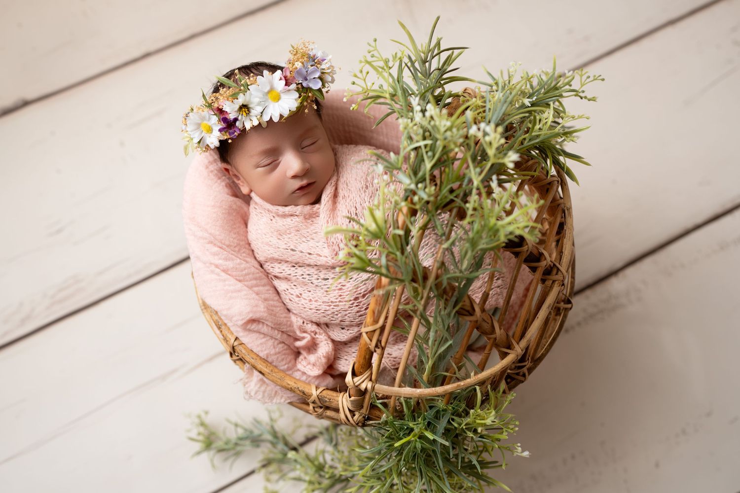 Los Angeles Maternity Photography and Newborn Photographer and Cake Smash Photography | JDLA Photography