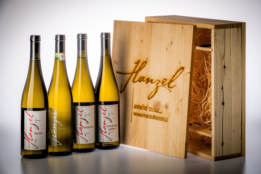 fotografie michal schneider foto photo photography cena produkt brand servis identita víno vinařství hanzel