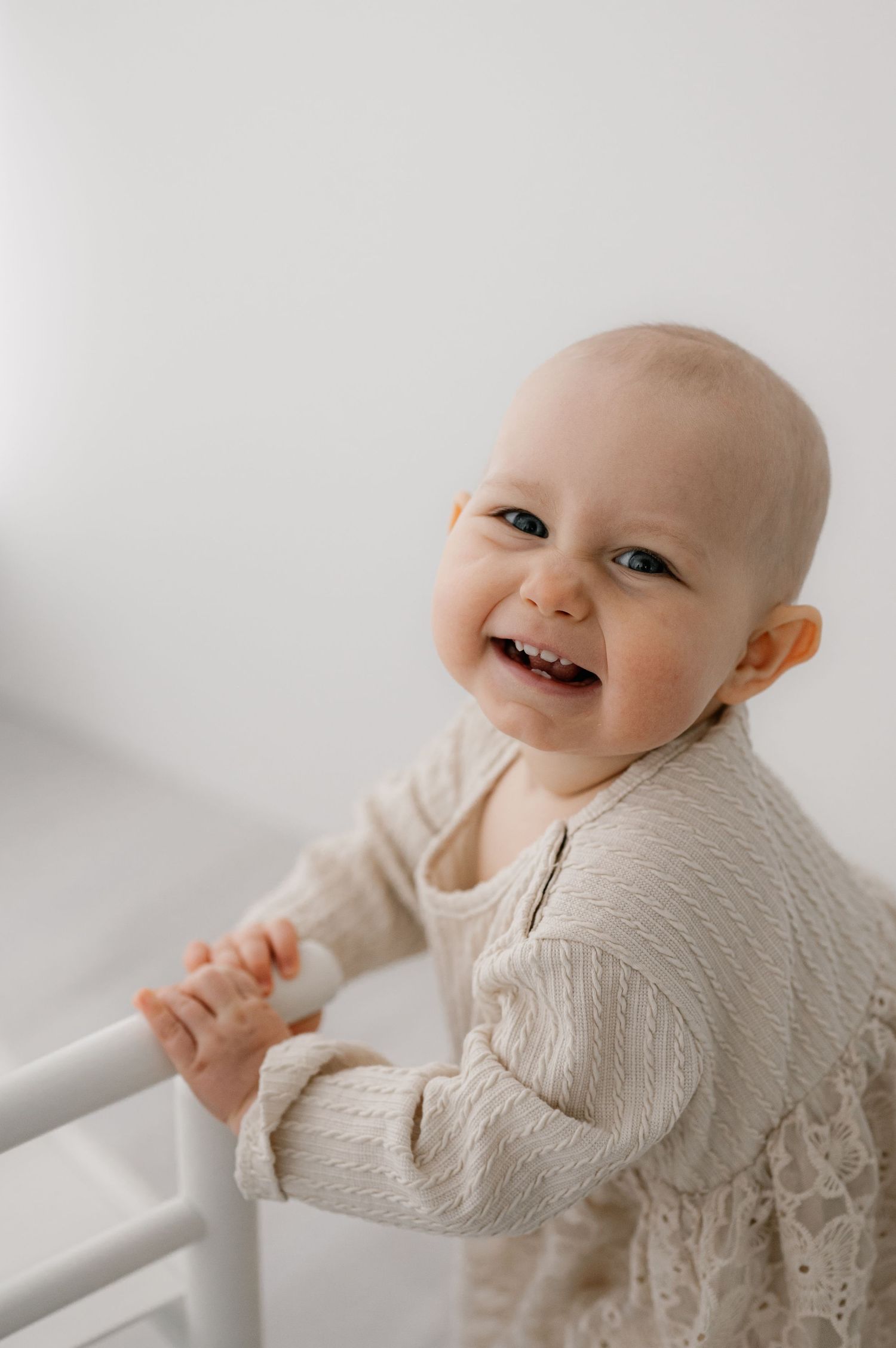perhekuvaus, lapsikuvaus, lapsi, 1-vuotiskuvaus, 1-vuotias, studiokuvaus, newborn, vauvakuvaus