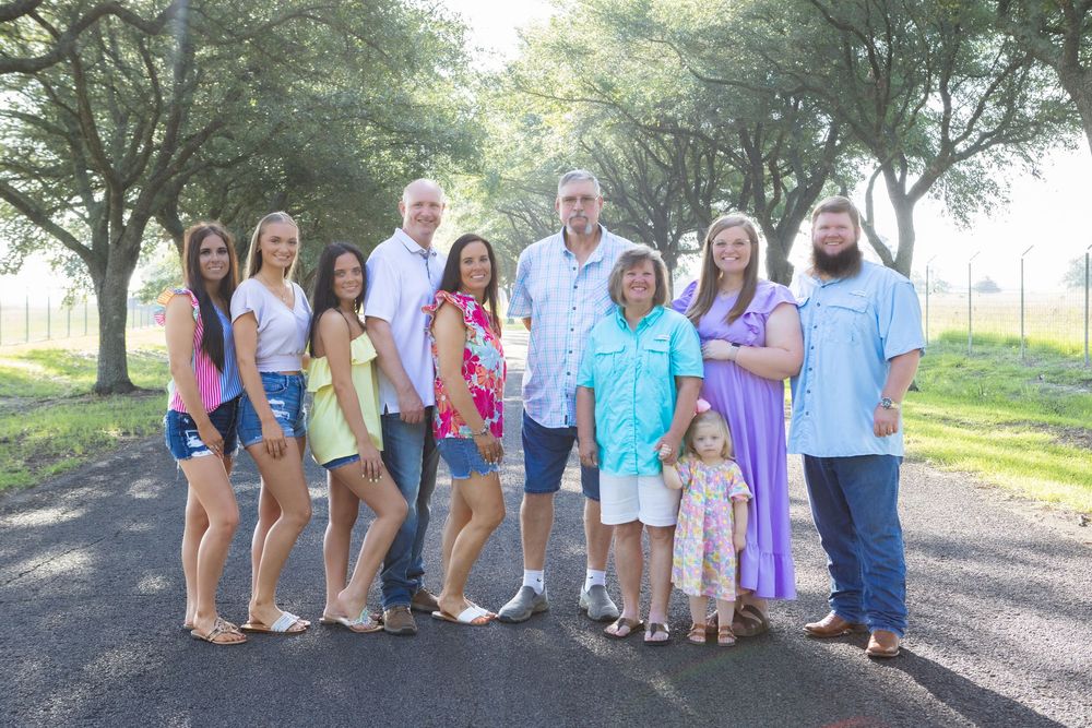 Light, real-life photography by Brianna Alvis in Lufkin, TX — preserving life’s most meaningful memories across East Texas.