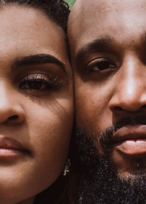 Couple posing for wedding photography captured by Maryland wedding photographer Mallory Bramlett.