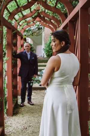 Couple posing for wedding photography captured by southern Maryland wedding photographer Mallory Bramlett.