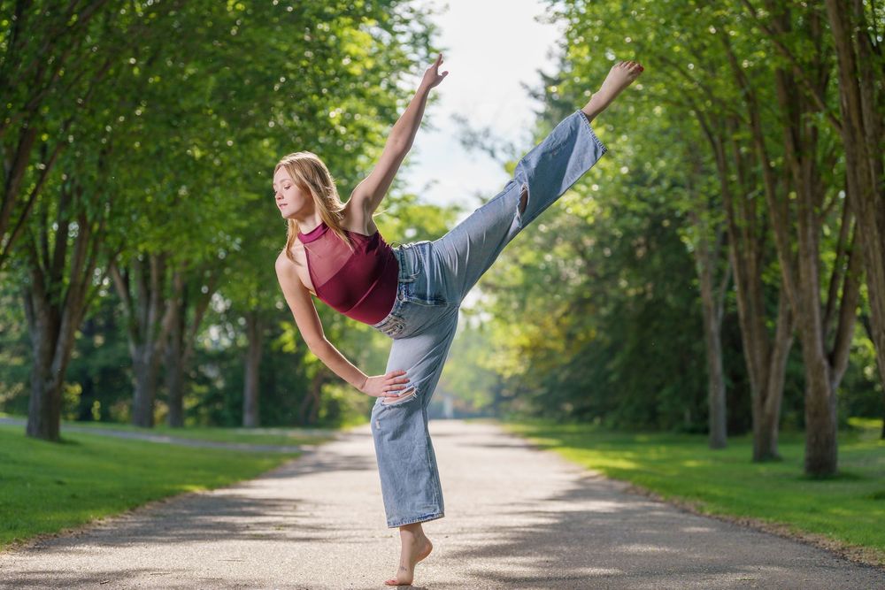 Professional Dance Portrait Photographer Vancouver Lower Mainland BC Canada Ballet Contemporary Portfolio Pricing Performance Headshots