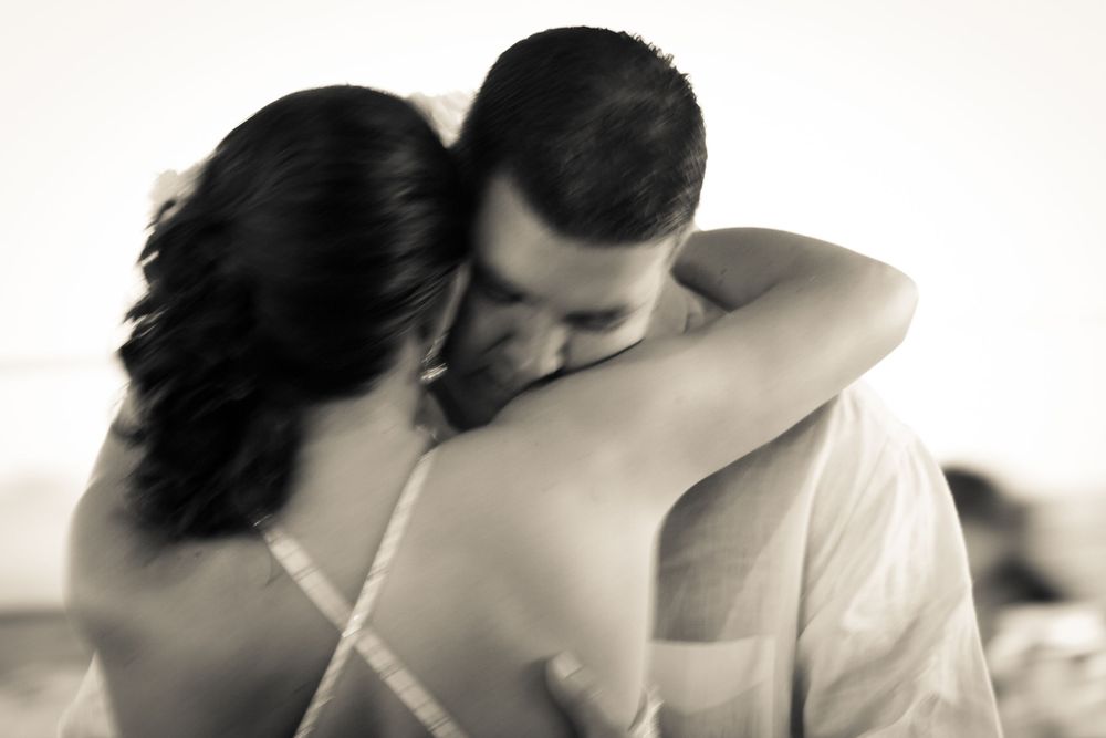 An editorial style micro-wedding photographer in Honeymoon Island, Clearwater, Tampa, St Pete, Naples, Miami, Venice, Sarasota, FL