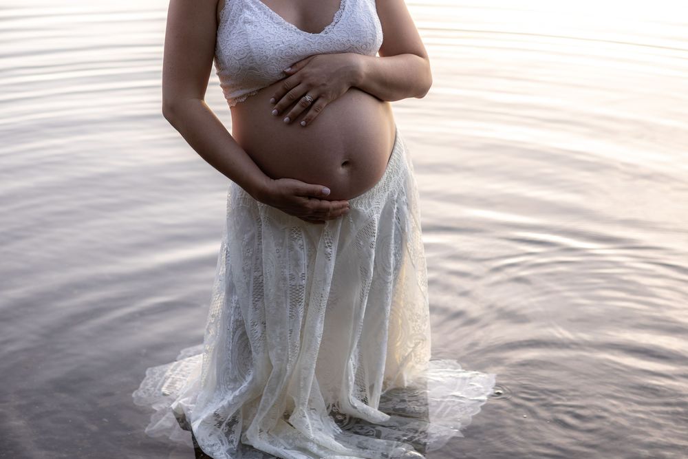 Elfriede Jasmine Photography Maternity