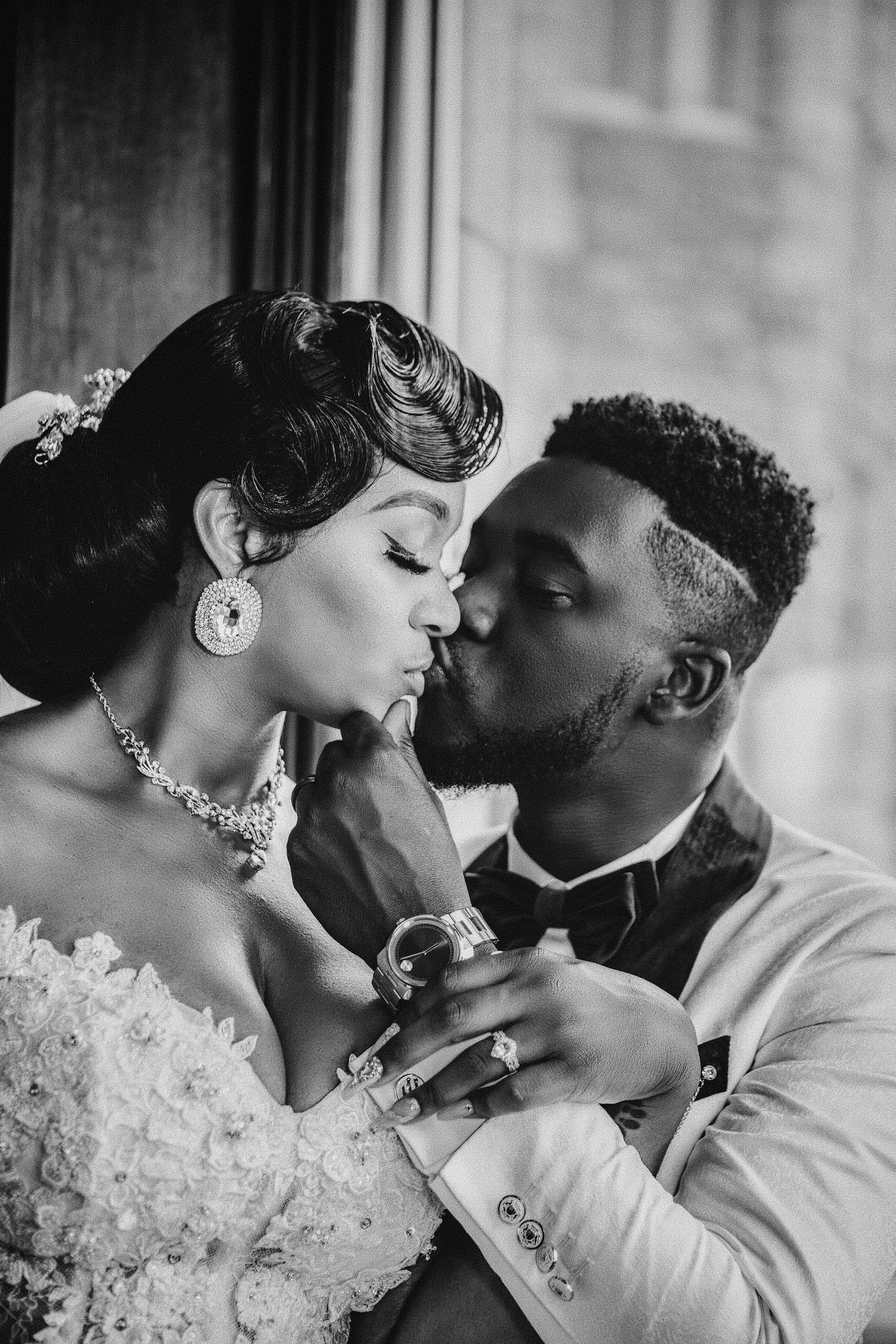 Elegant bridal portrait in a Dallas-Fort Worth venue, showcasing timeless wedding photography.