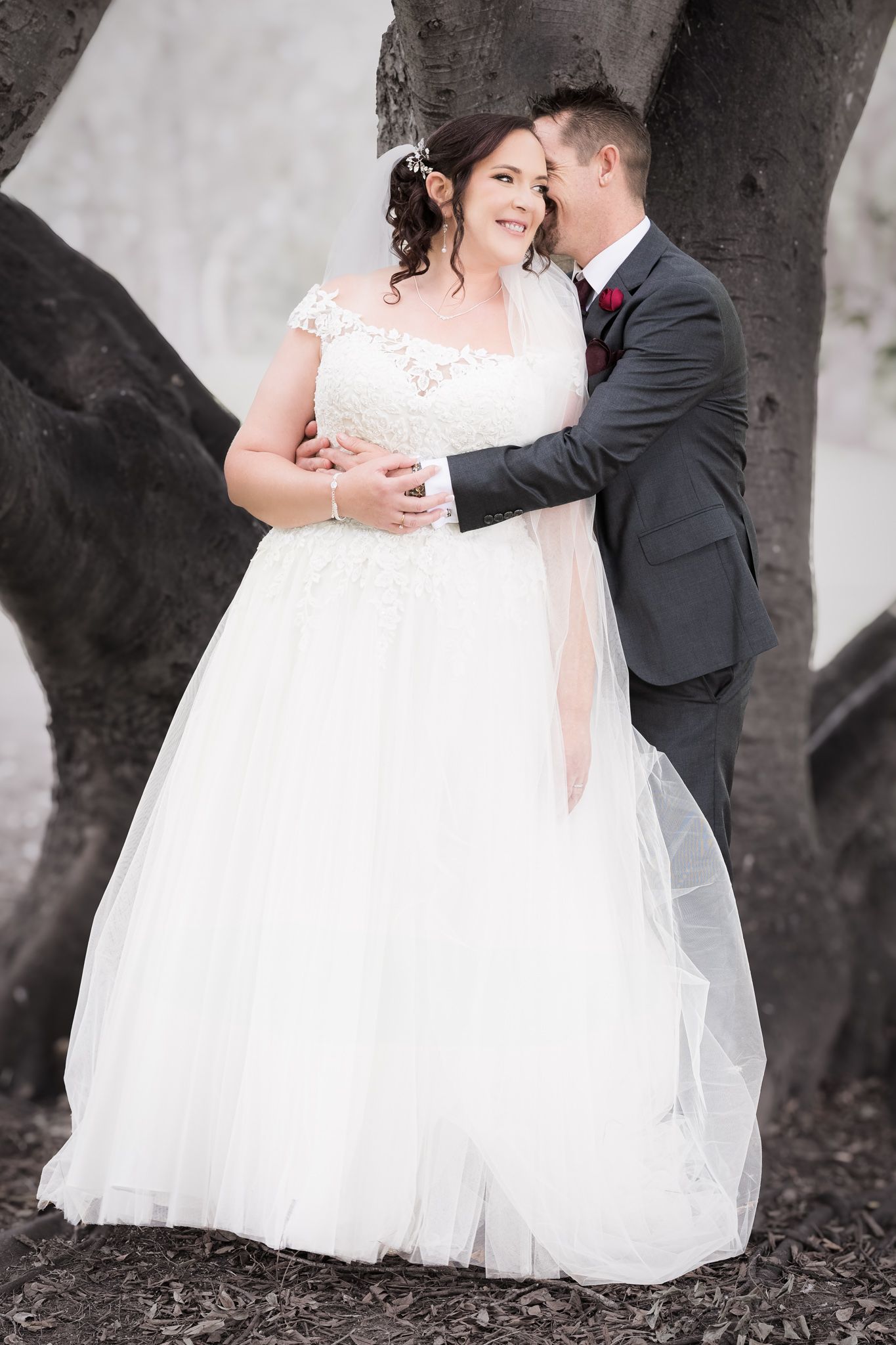 Classic wedding photography of bride and groom portraits at The Grange, NSW captured by Wollongong wedding photographer Serene Coleman.