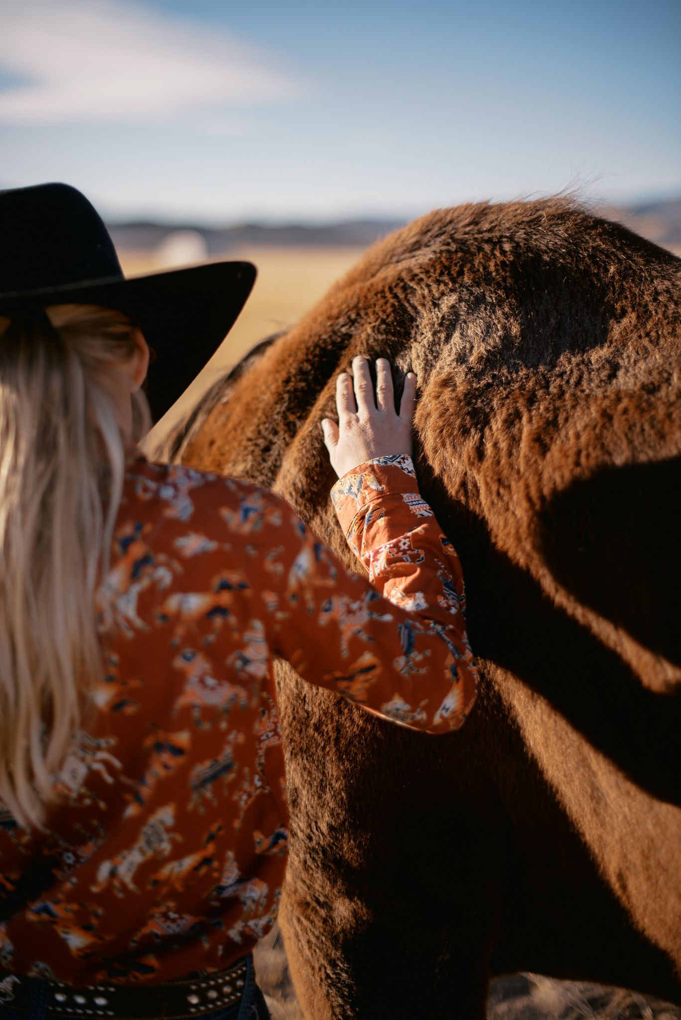 girl with horse agricultural photographer