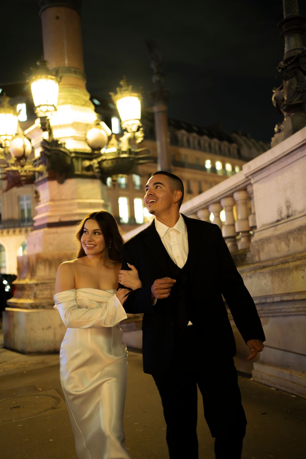 Paris evening photoshoot wandering streets, romantic, iconic, cinematic, editorial. Best Paris luxury photographer. Editorial. film photogra