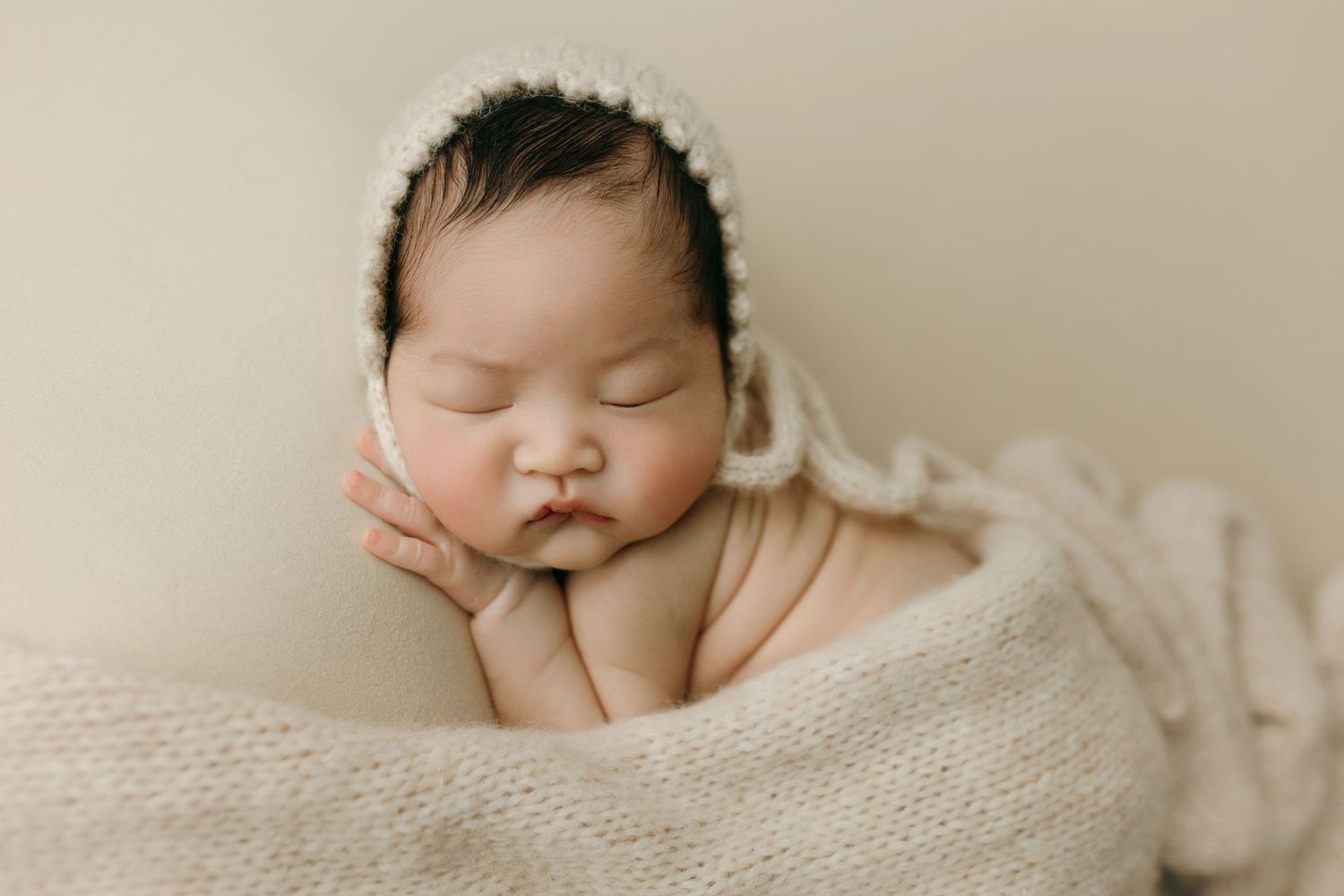newborn photographer victoria bc, maternity photographer victoria bc, family photographer victoria bc, newborn photographer nanaimo bc,