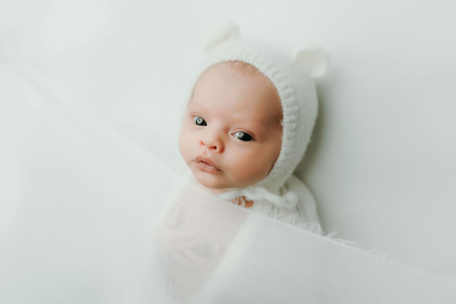 newborn photographer victoria bc, maternity photographer victoria bc, family photographer victoria bc, newborn photo nanaimo bc, yyj,