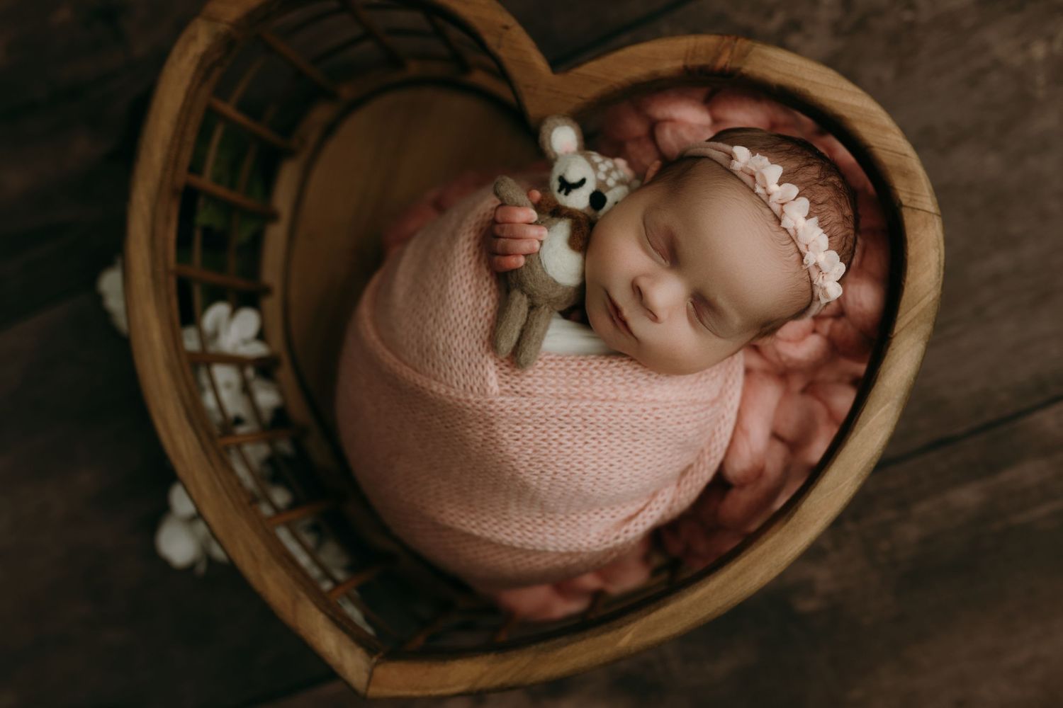 newborn photographer victoria bc, maternity photographer victoria bc, family photographer victoria bc, newborn photo nanaimo bc, yyj,