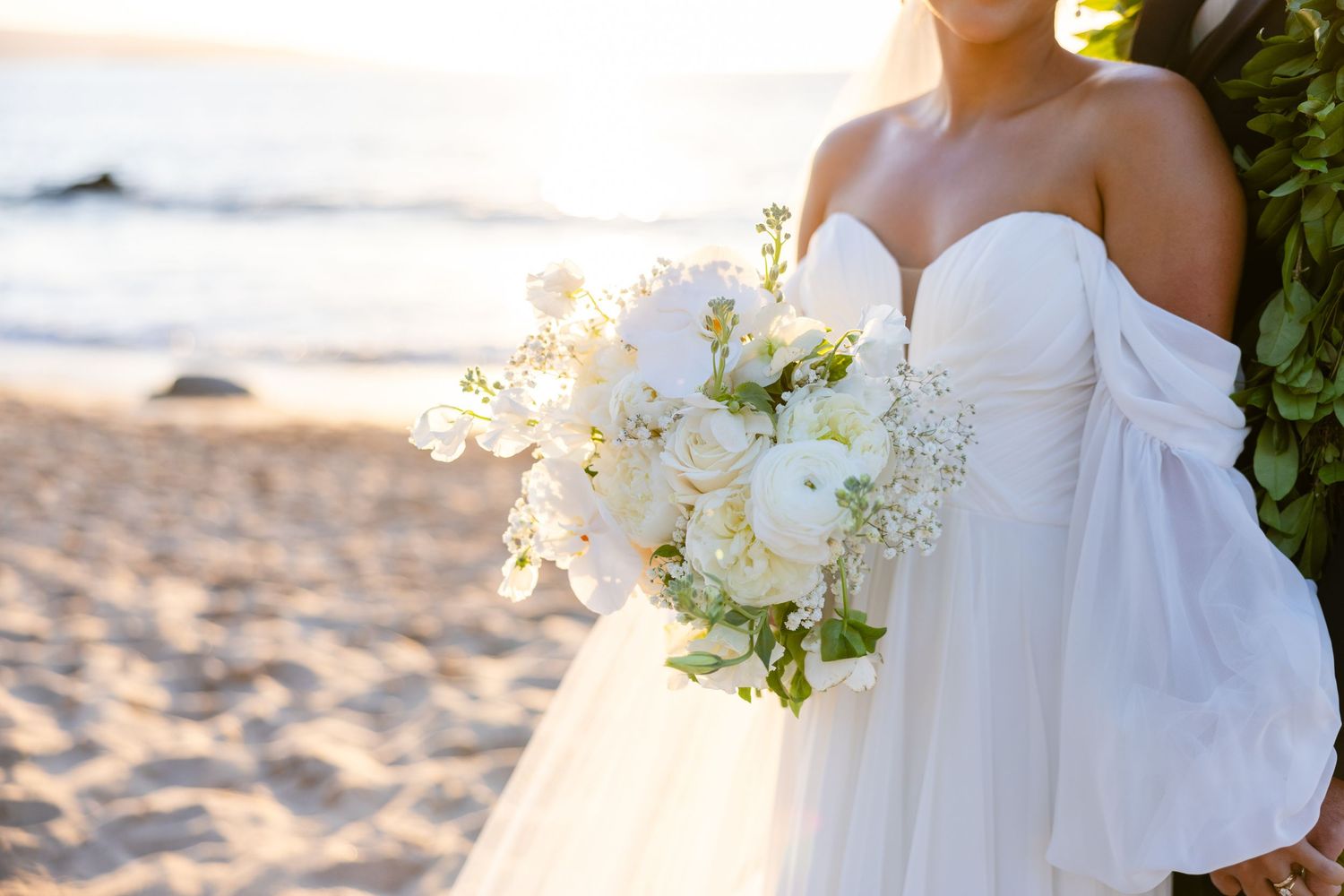Hawaii Wedding Photographer - Aihara Visuals