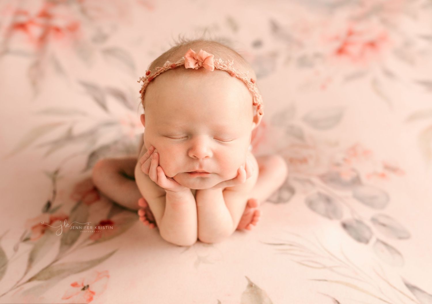 Chillicothe Ohio Newborn baby photographer studio session