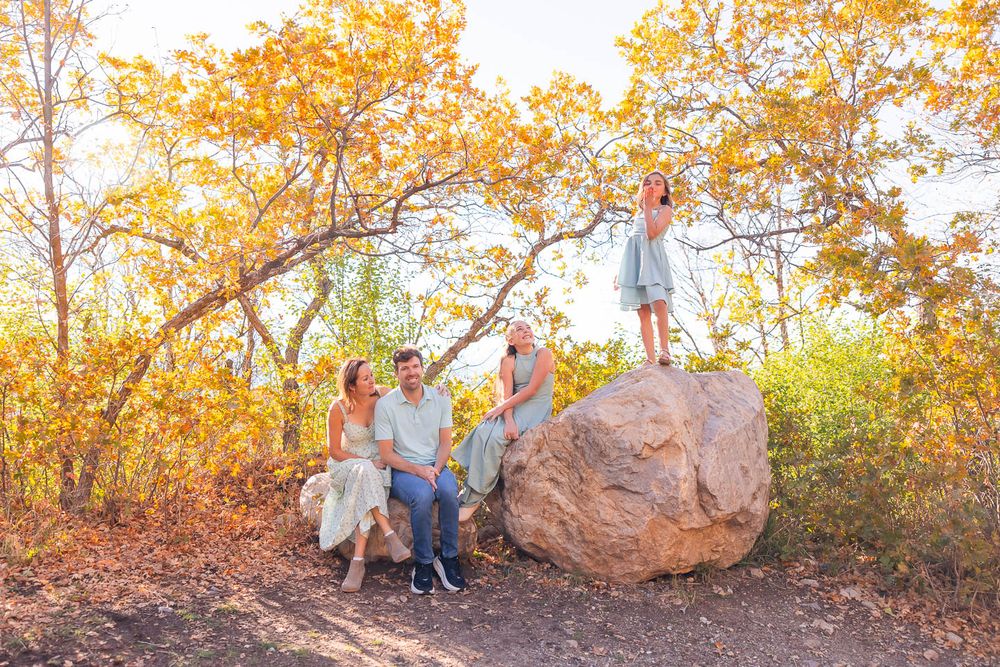 salt lake city utah family photographer, candid photo of a family with preteen girls