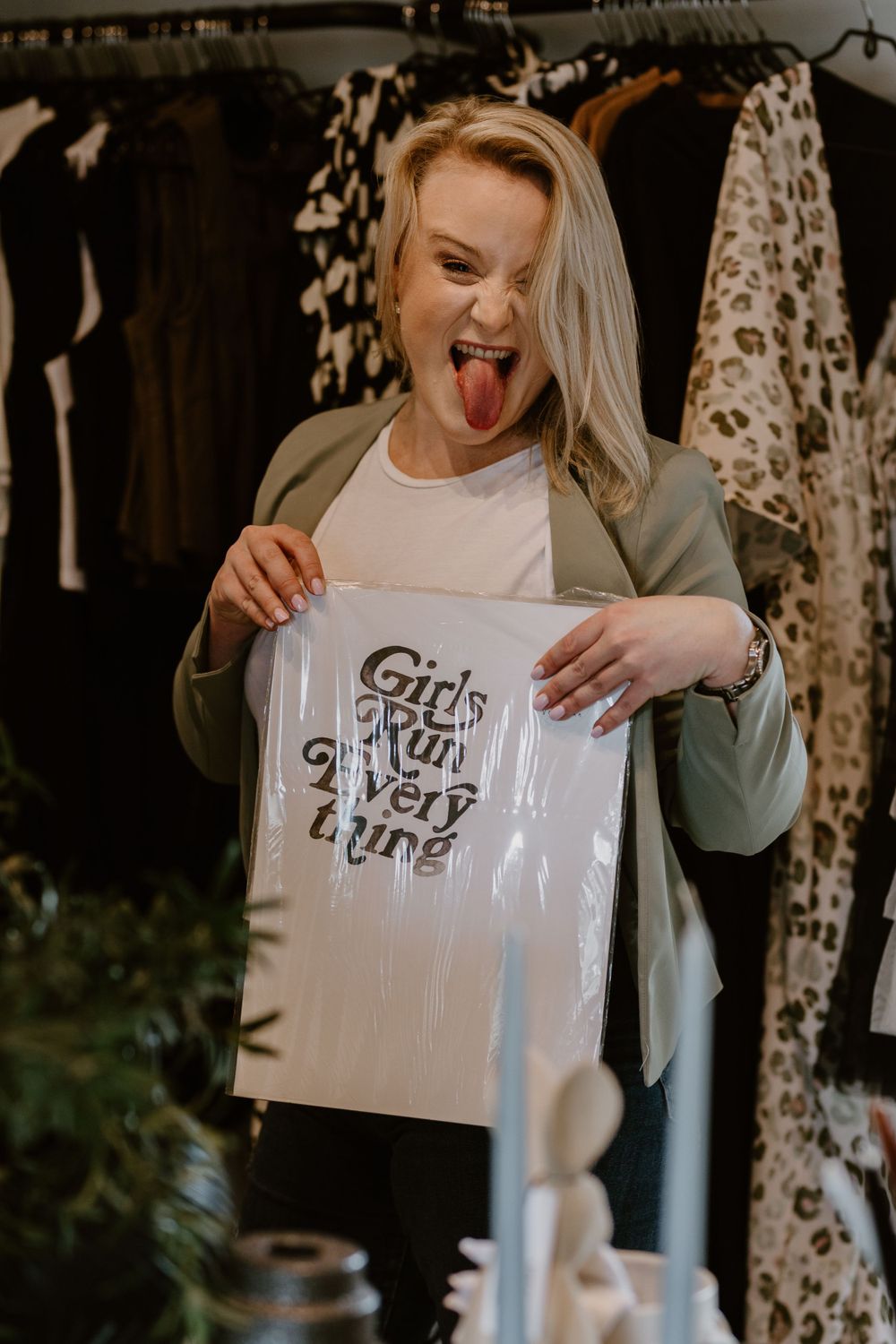 lady shopping