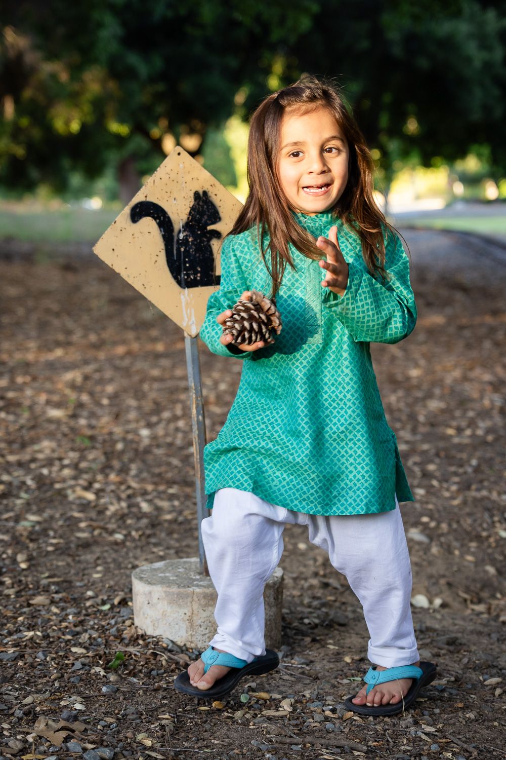 Los Gatos Family and Newborn Photographer Cindy Tucey Photographer captures photos for Los Gatos family at Vasona