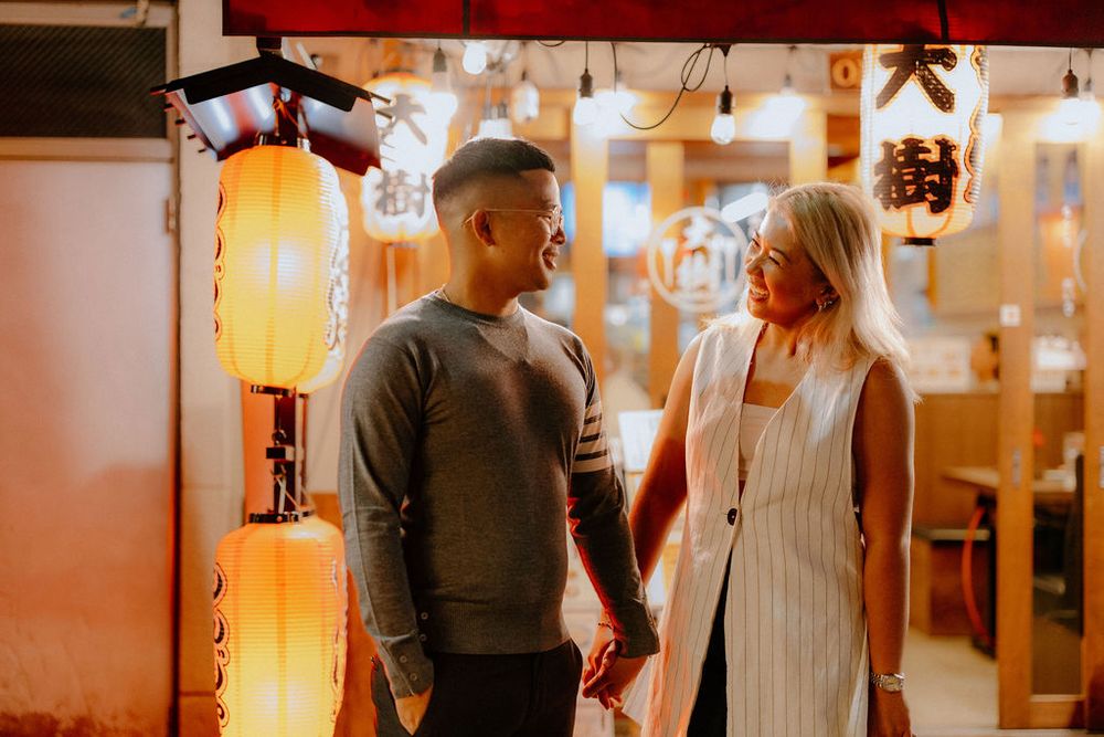 Evening and night lights couple engagement photography Hoppy Dori Tokyo