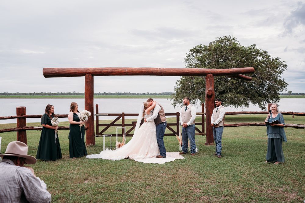 Rockhampton Yeppoon CQ Wedding Photographer Photography