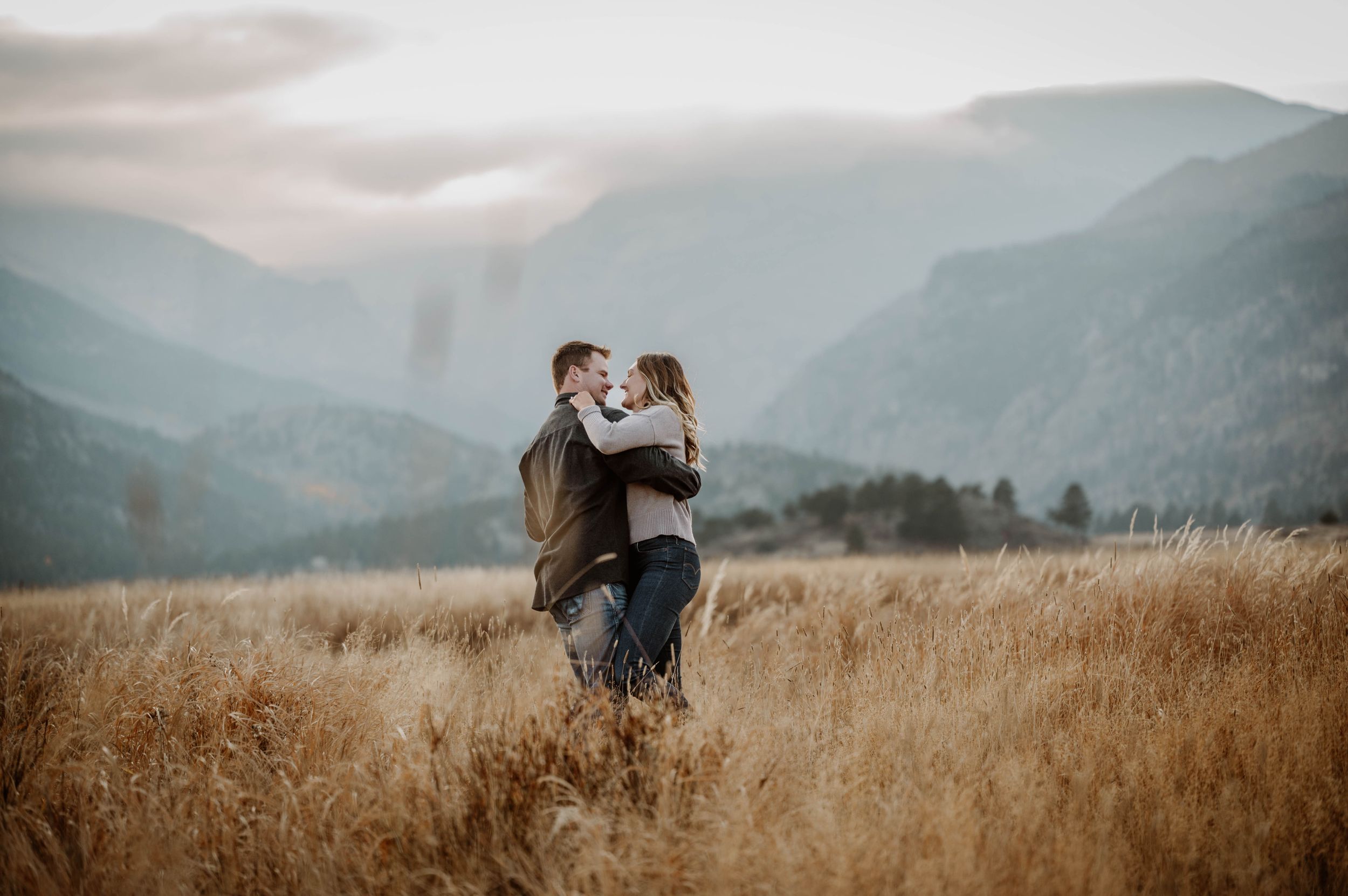 Rocky Mountain National Park engagement photoshoot.