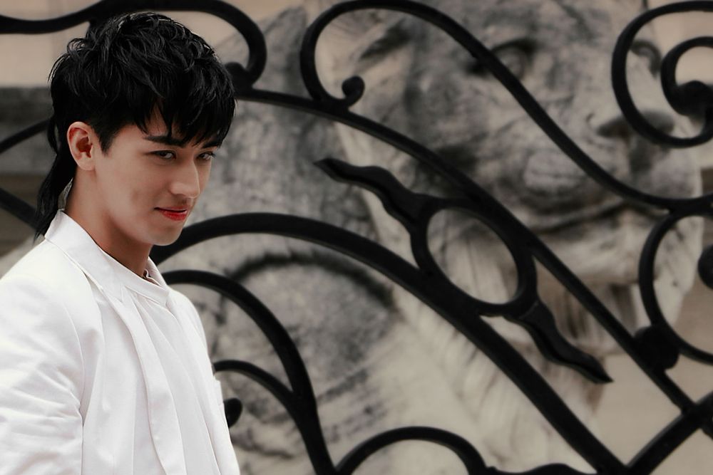 Sébastien Frémont - Fashion Photographer - Givenchy / Xuweizhou - Paris