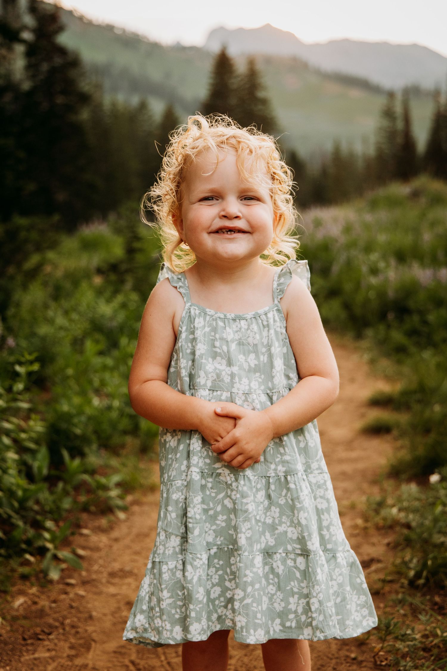 Logan, Utah Family Photographer.