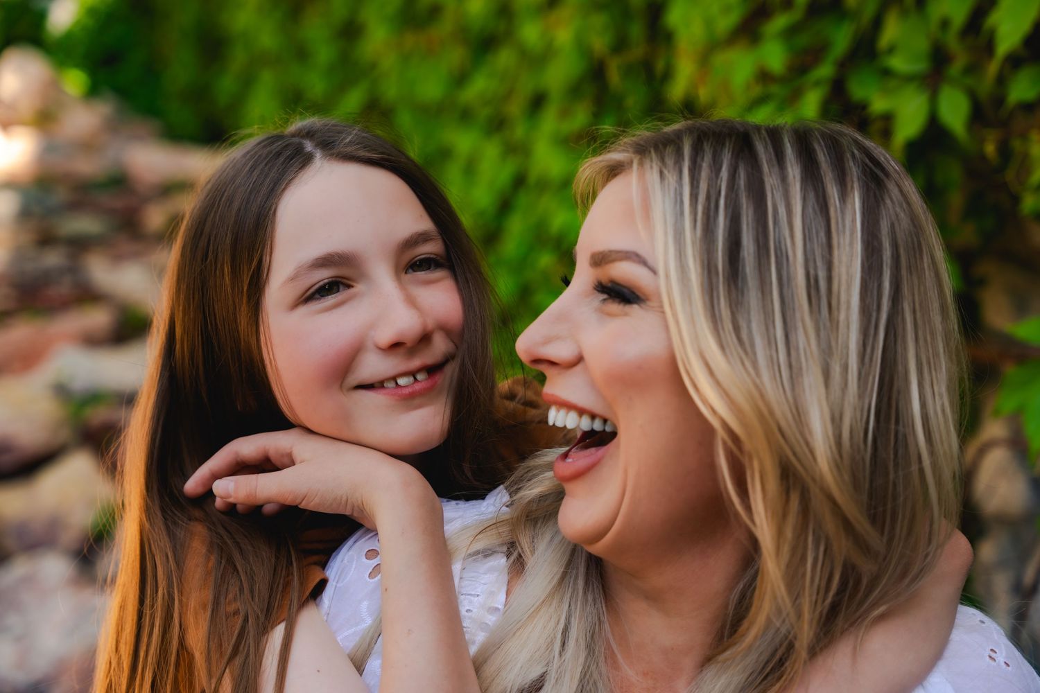 Celebrate Mother's Day with joyful portraits of moms and their kids, capturing love, laughter, and cherished moments.
