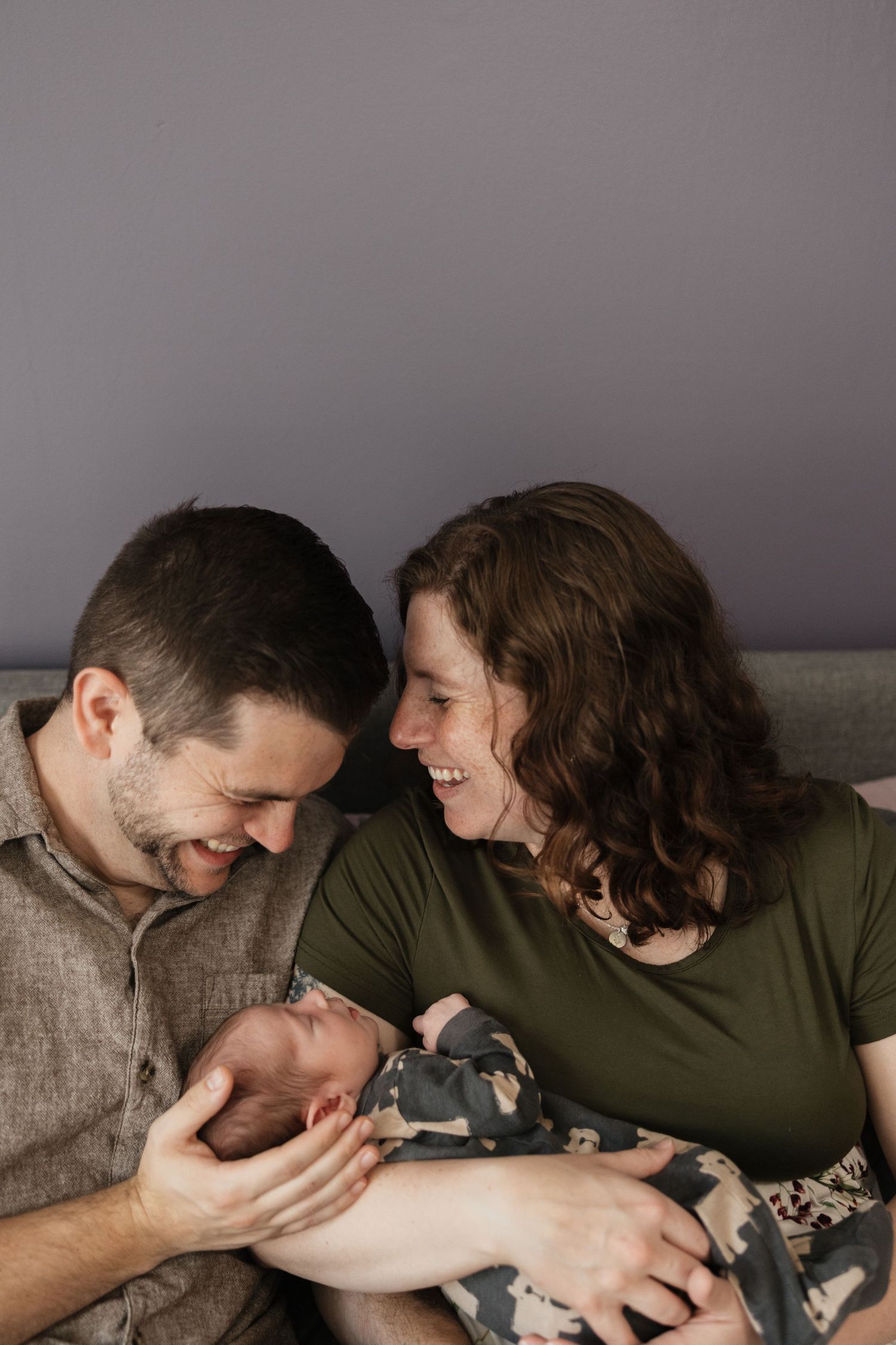 At-home lifestyle candid newborn fun session in Cuyahoga Falls, Ohio.