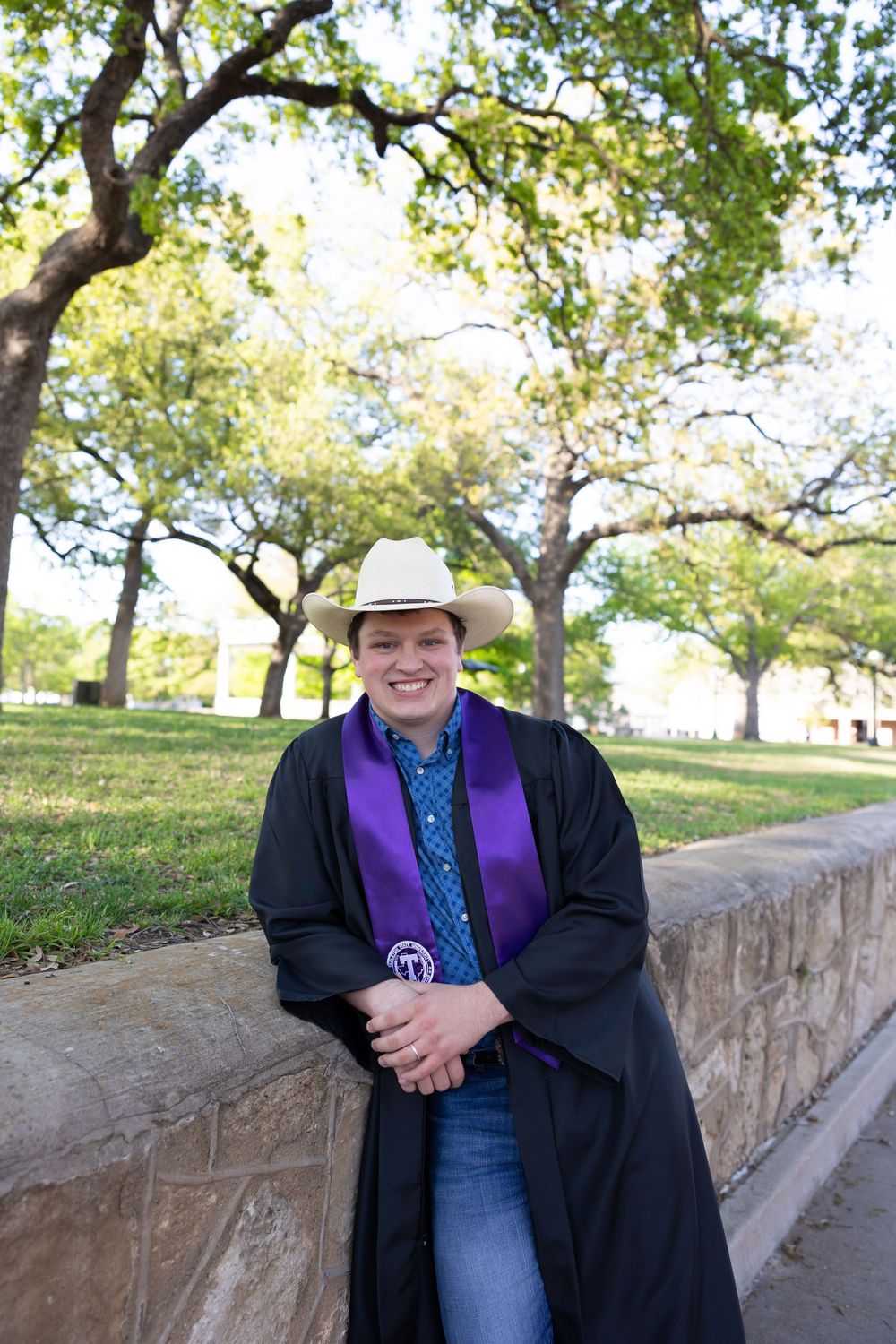 Tarleton State University Graduate, TSU Graduation Photos, Stephenville Senior Photographer, Tarleton Senior Photos, Stephenville Texas