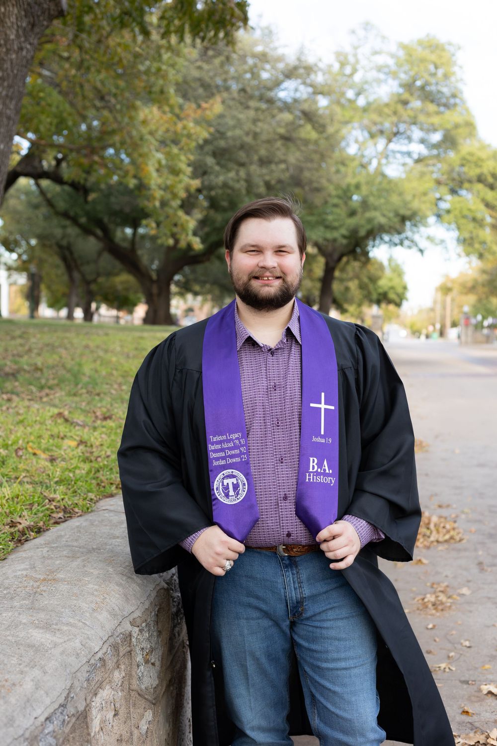 Tarleton State University Graduate, TSU Graduation Photos, Stephenville Senior Photographer, Tarleton Senior Photos, Stephenville Texas