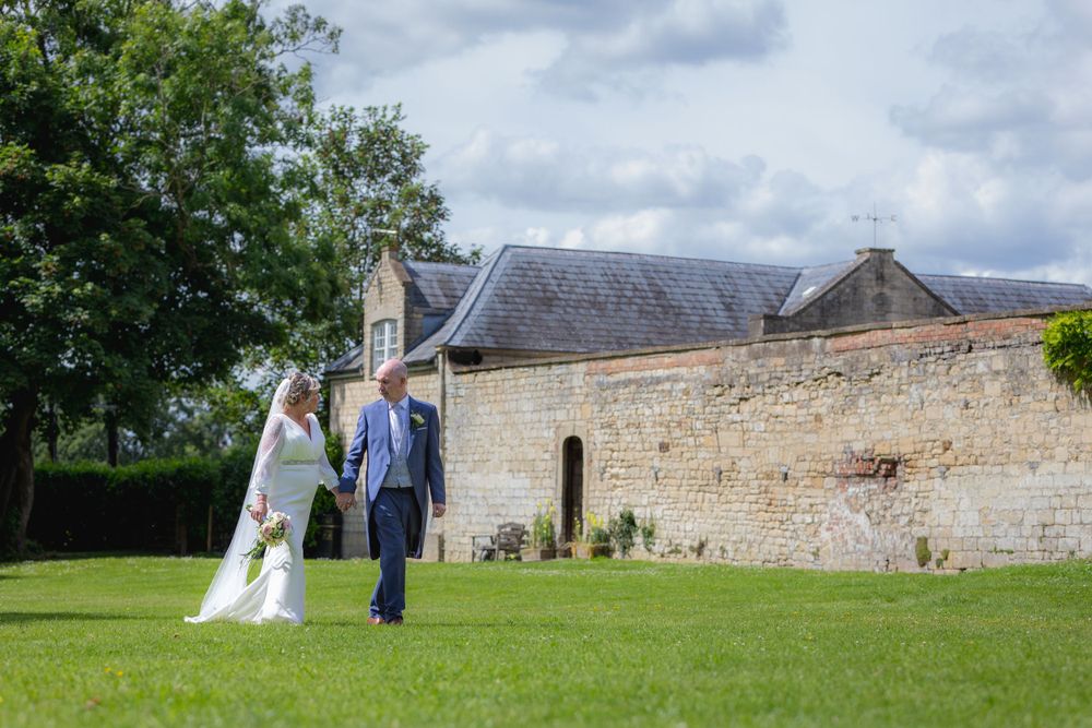 Bride and groom portrait photo near Stroud