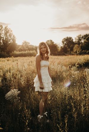 Michigan Senior Portrait Photographer