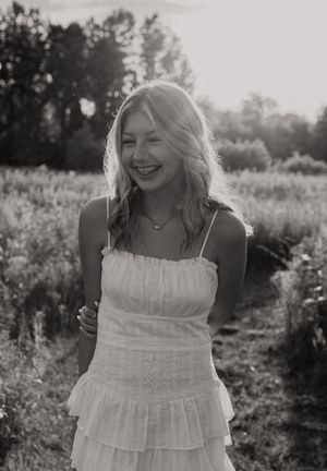 Michigan Senior Portrait Photographer