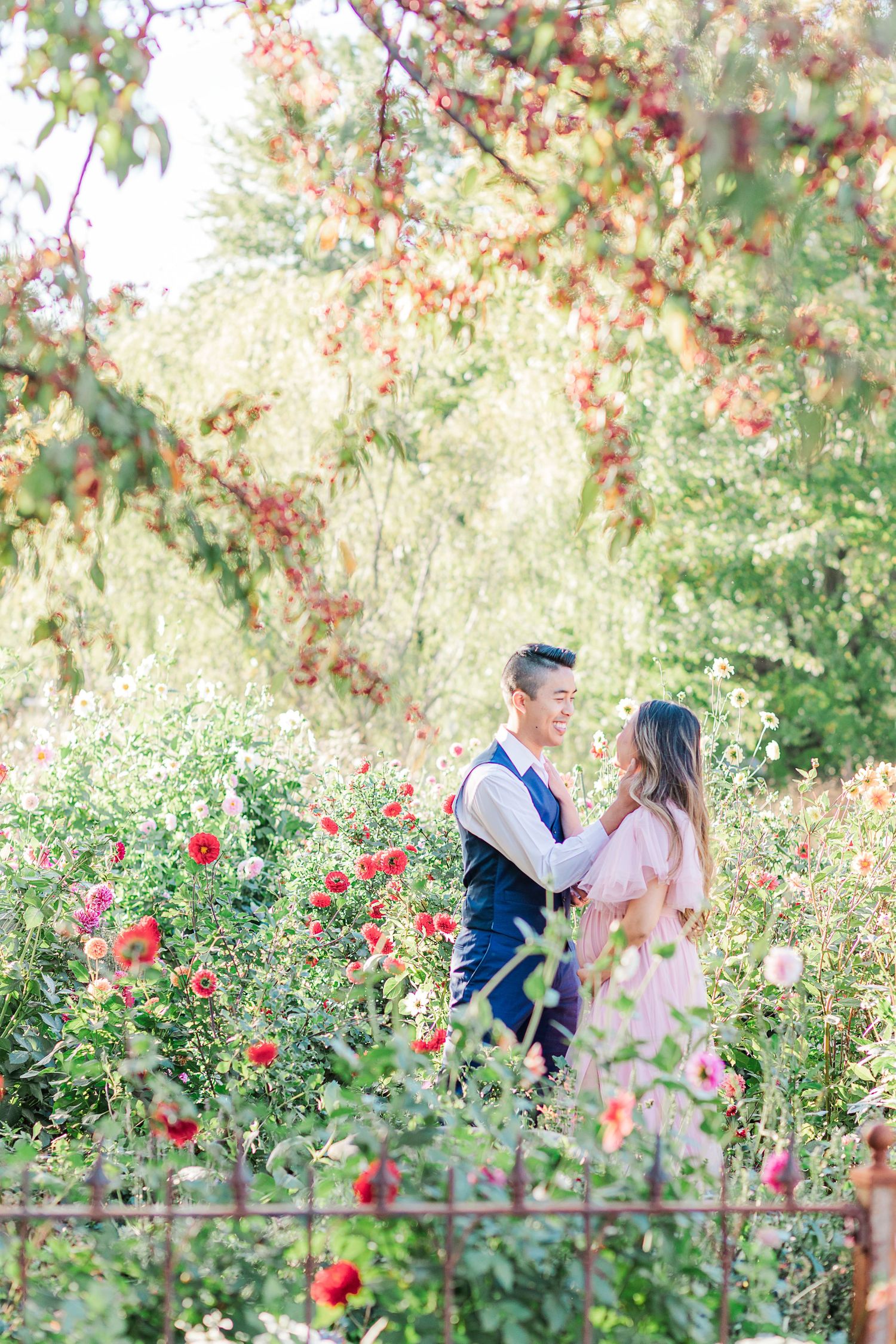Maternity session at Sharp Farm