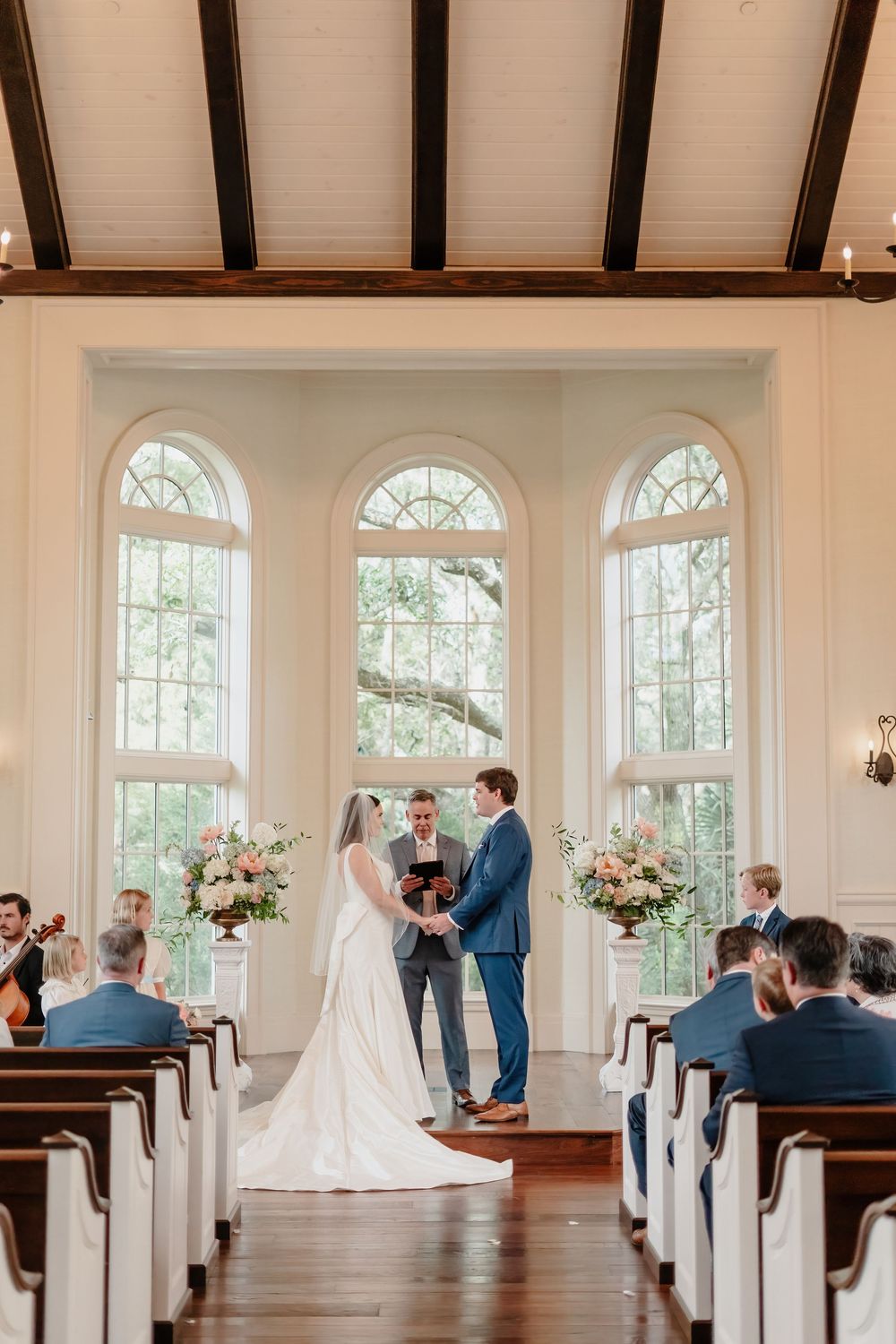 Nashville luxury wedding photographer

Nashville intimate wedding photographer

Nashville editorial wedding photographer

Nashville wedding