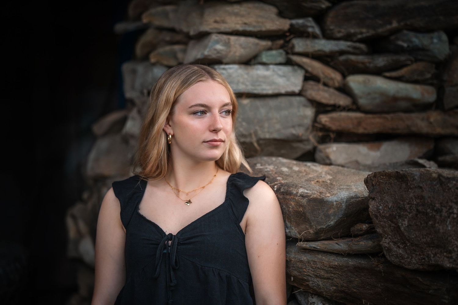 Northern Vermont senior portrait by rocks