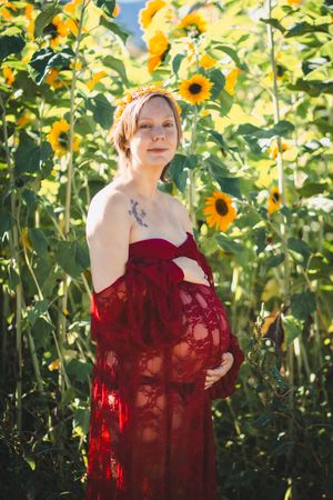 maternity photographer santa barbara and san luis obispo counties including Lompoc, Santa Maria, and Santa Ynez Valley