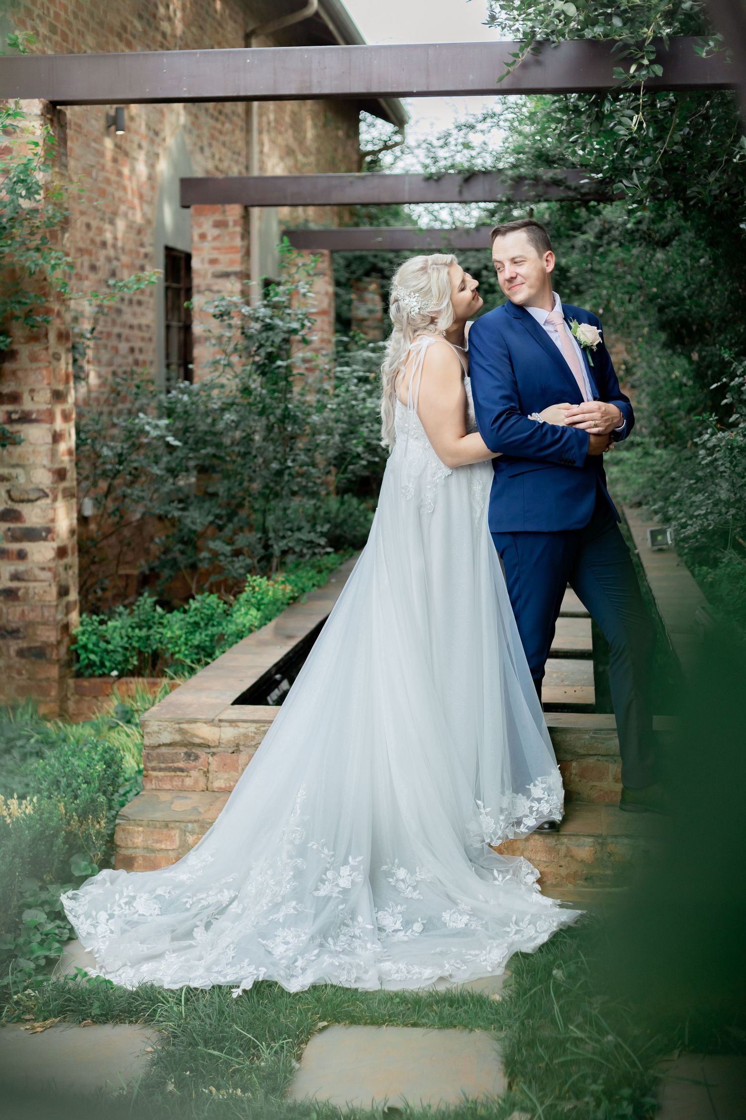 Zenography Photography: Wedding photographer in Potchefstroom & Gauteng. Timeless, classic, from details to grand moments.