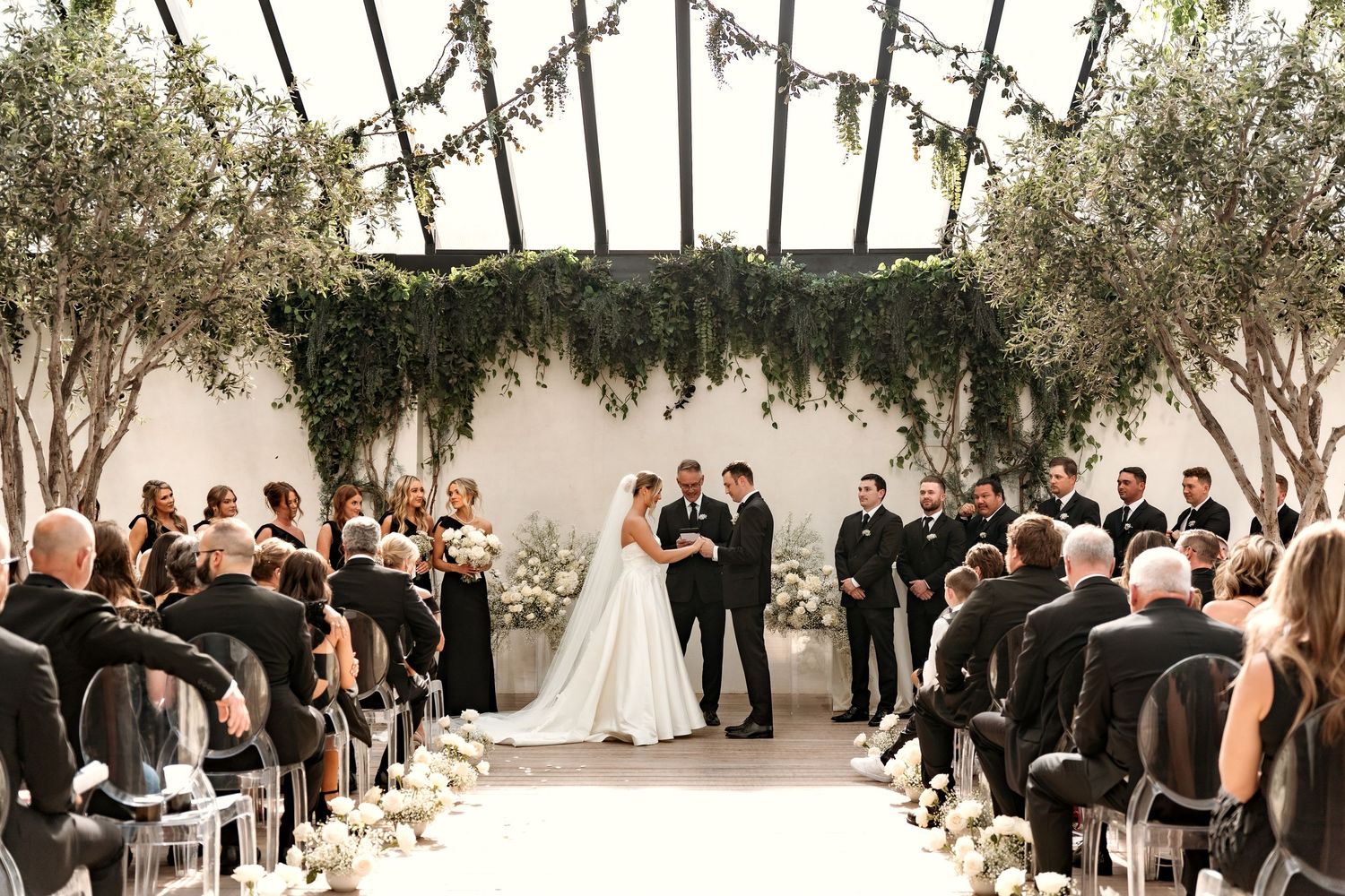 Editorial wedding photography at Silver Spoon Barn, Emerald Event Center in Joplin, MO featuring luxury wedding & romantic wedding portraits